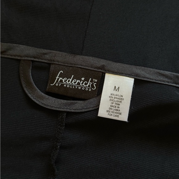 Frederick's of Hollywood Black Sheer Robe no flaws NWOT gorgeous❣️ - Picture 6 of 6
